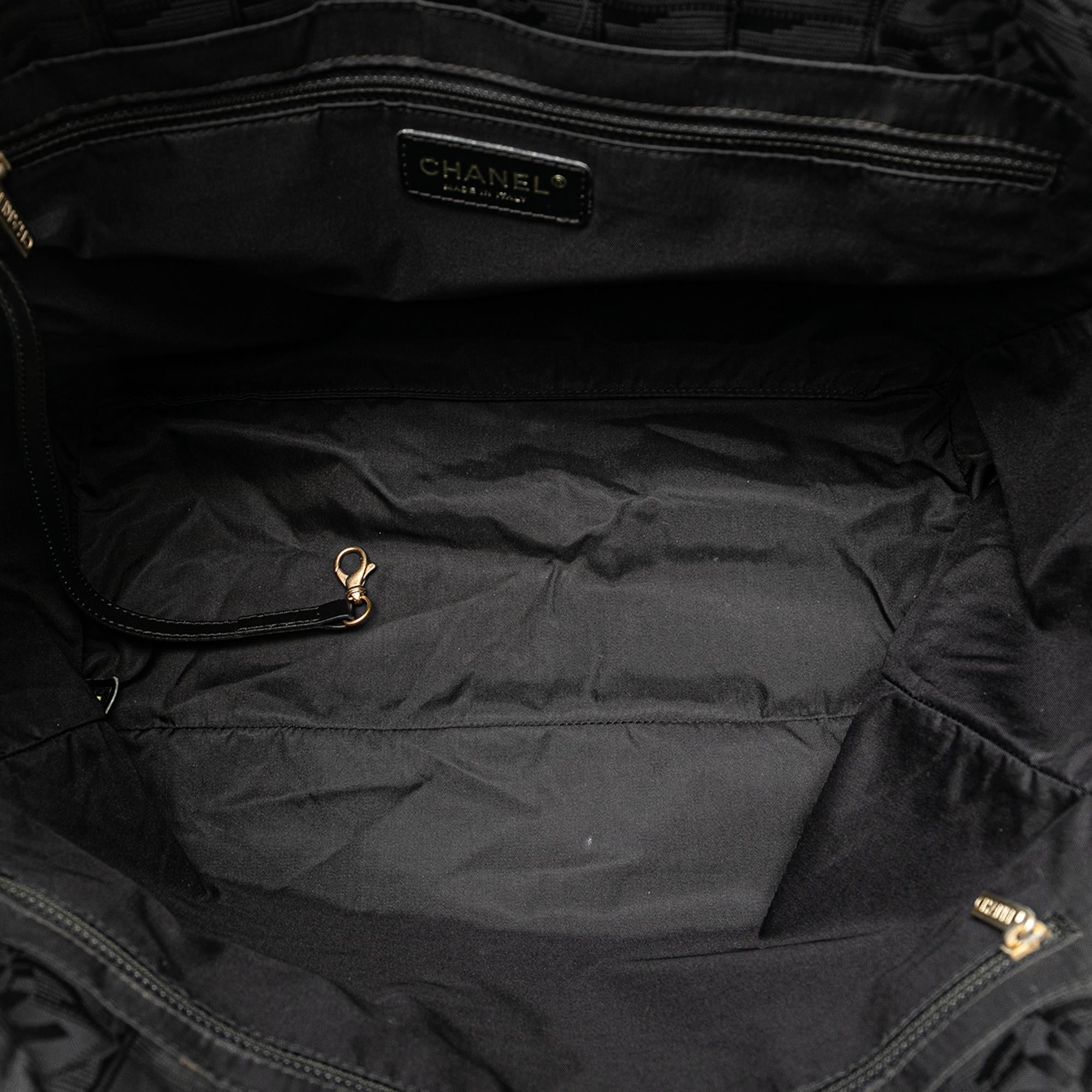Top Quality Chanel New Travel Line Tote (SHG-negUIb)