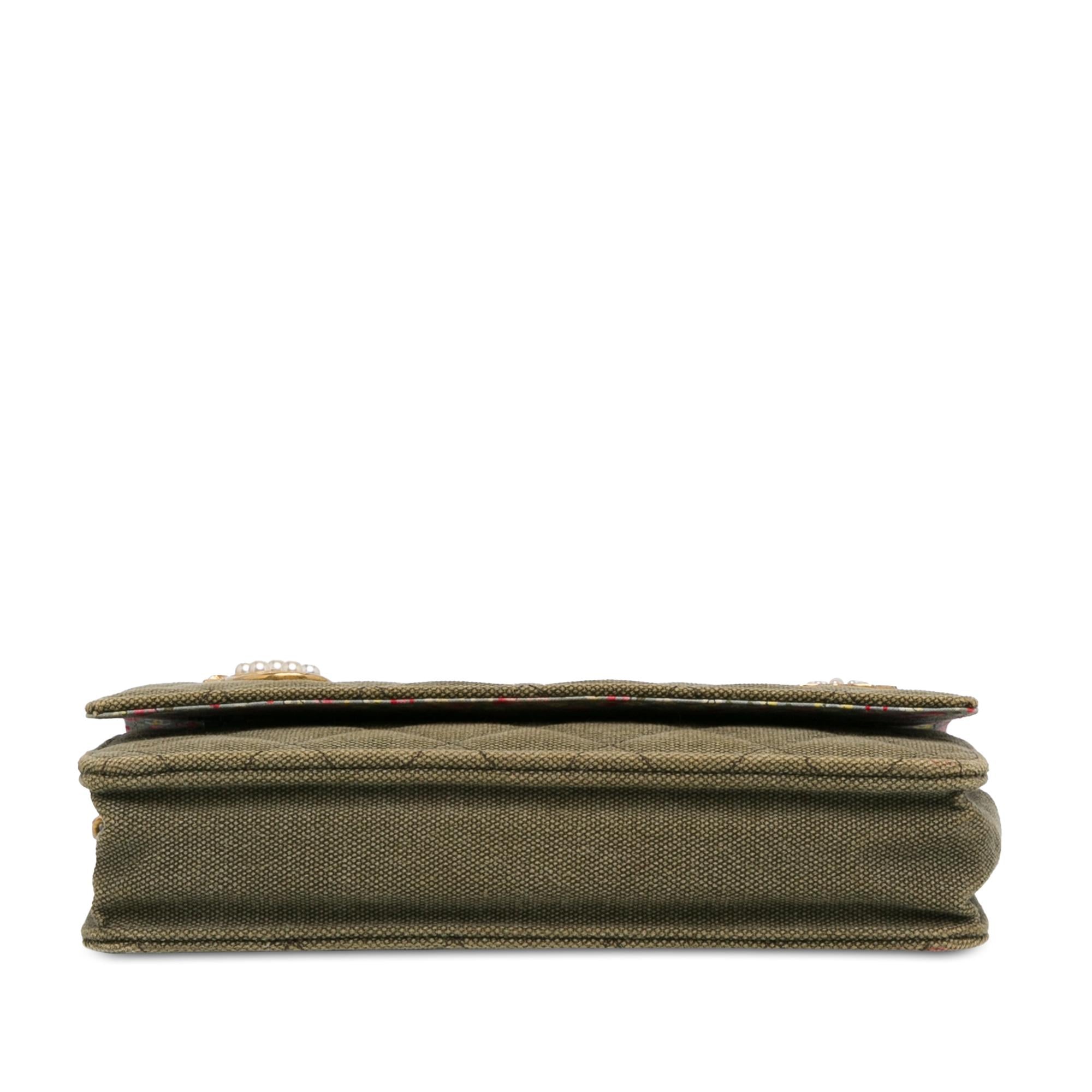 Top Quality Chanel Quilted Canvas Coco Cuba Charms Wallet On Chain (SHG-iFwSQ5)