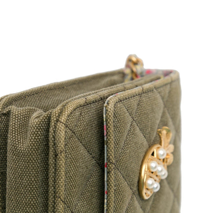 Top Quality Chanel Quilted Canvas Coco Cuba Charms Wallet On Chain (SHG-iFwSQ5)