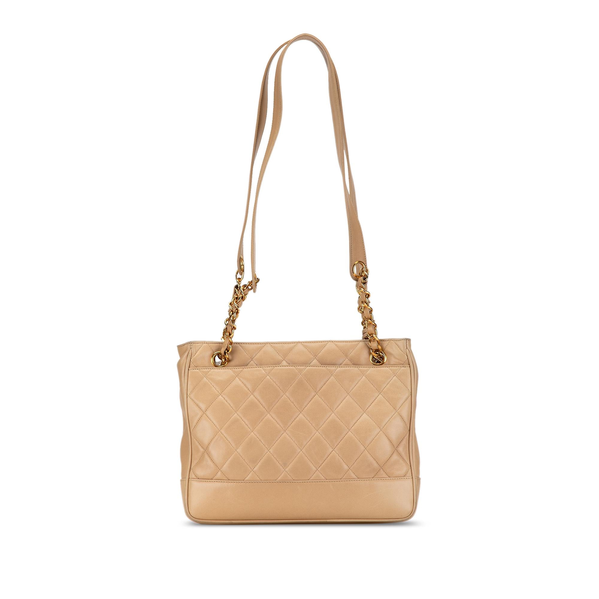 Top Quality Chanel Quilted Lambskin Shoulder Bag (SHG-lhMLve)