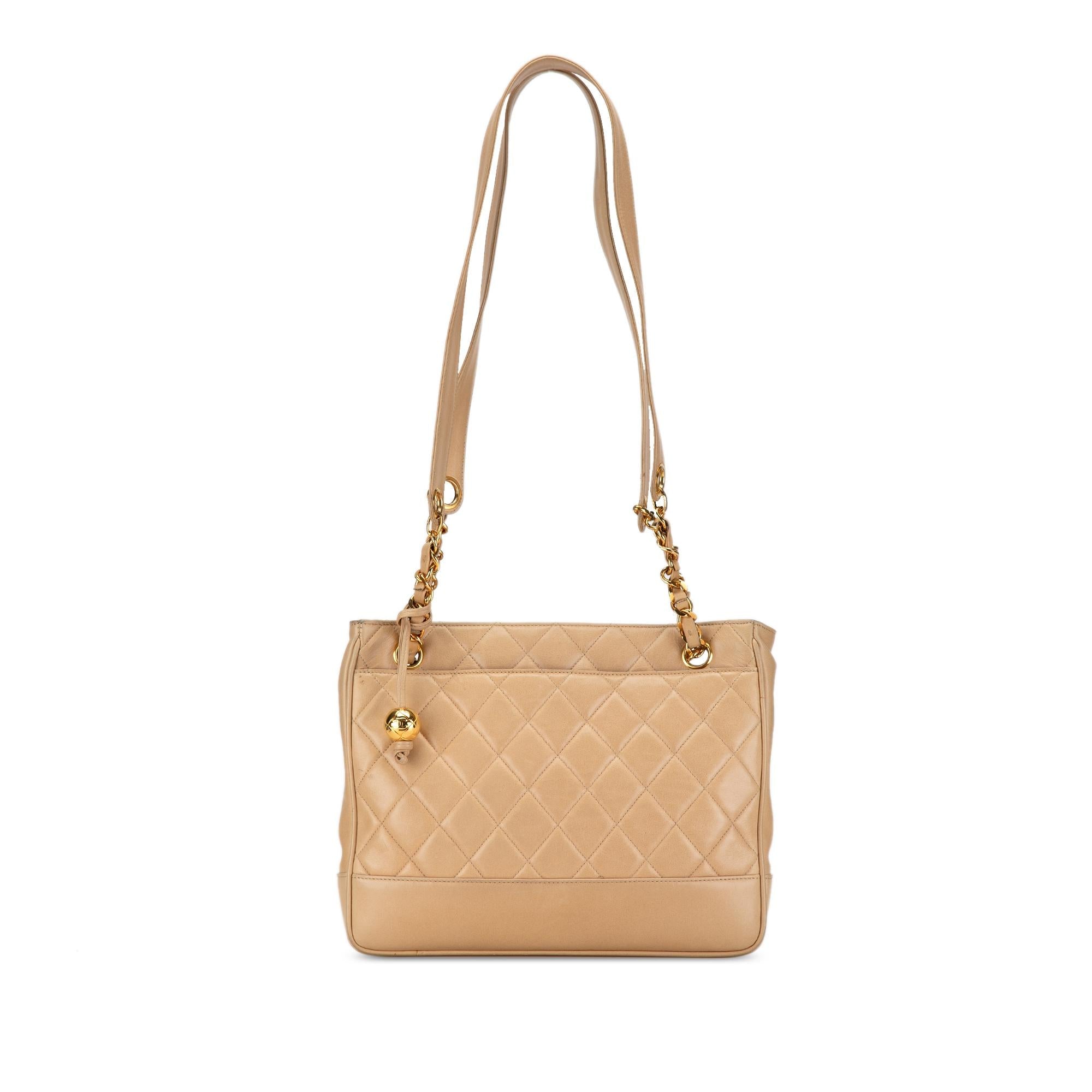 Top Quality Chanel Quilted Lambskin Shoulder Bag (SHG-lhMLve)