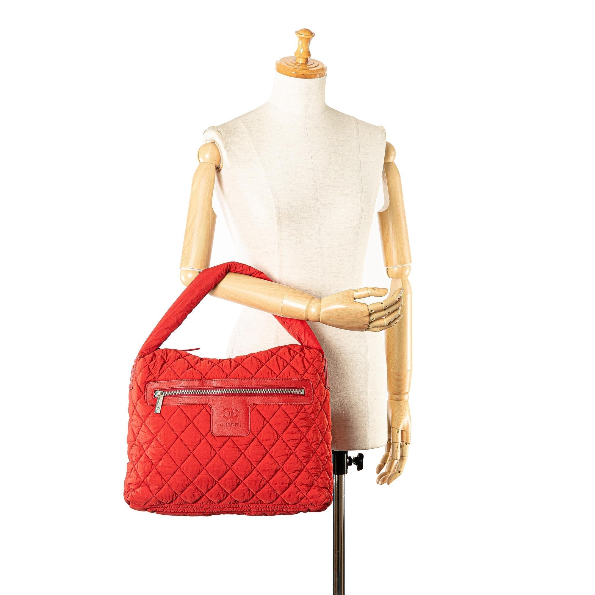 Top Quality Chanel Quilted Nylon Coco Cocoon Hobo (SHG-nkGhWx)