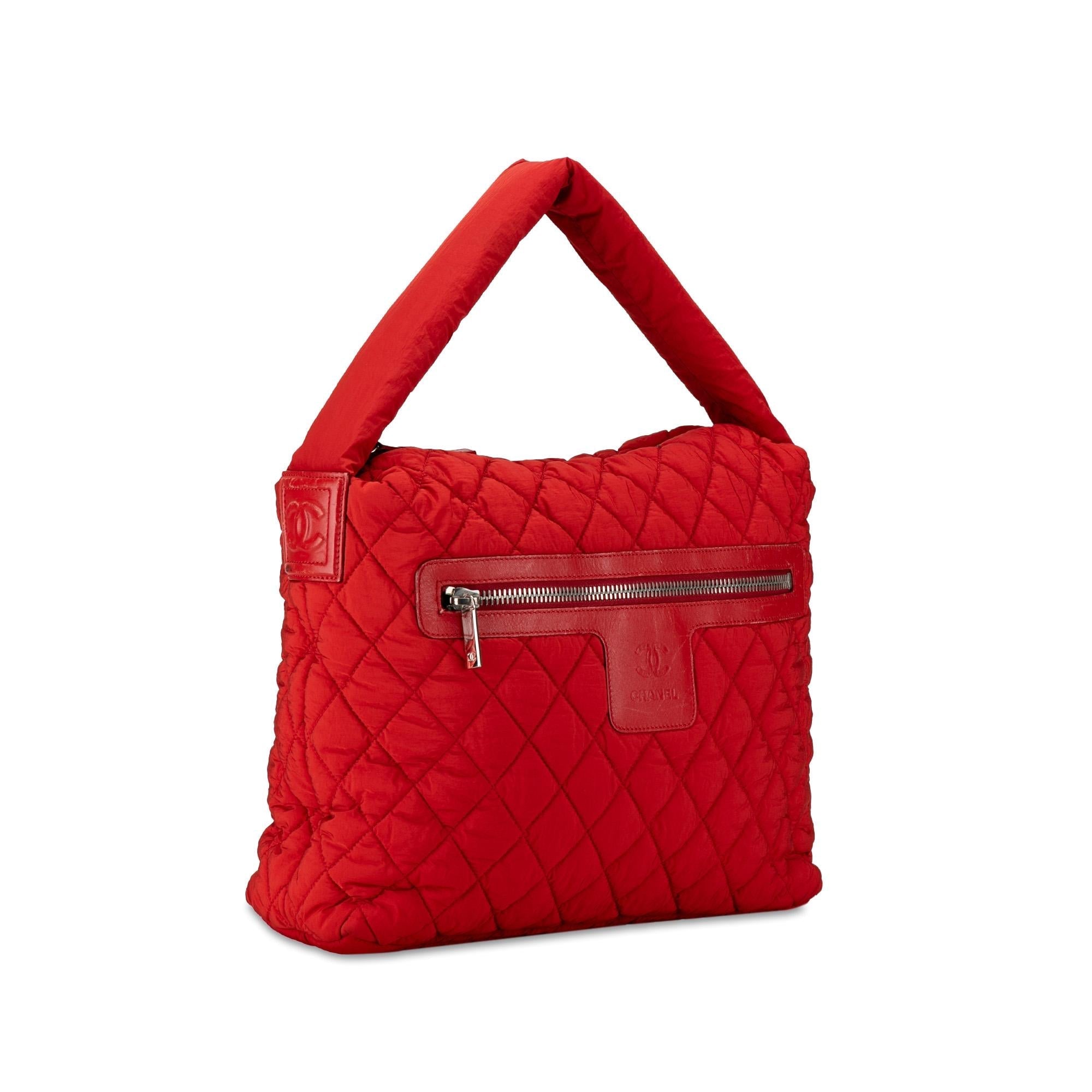 Top Quality Chanel Quilted Nylon Coco Cocoon Hobo (SHG-nkGhWx)