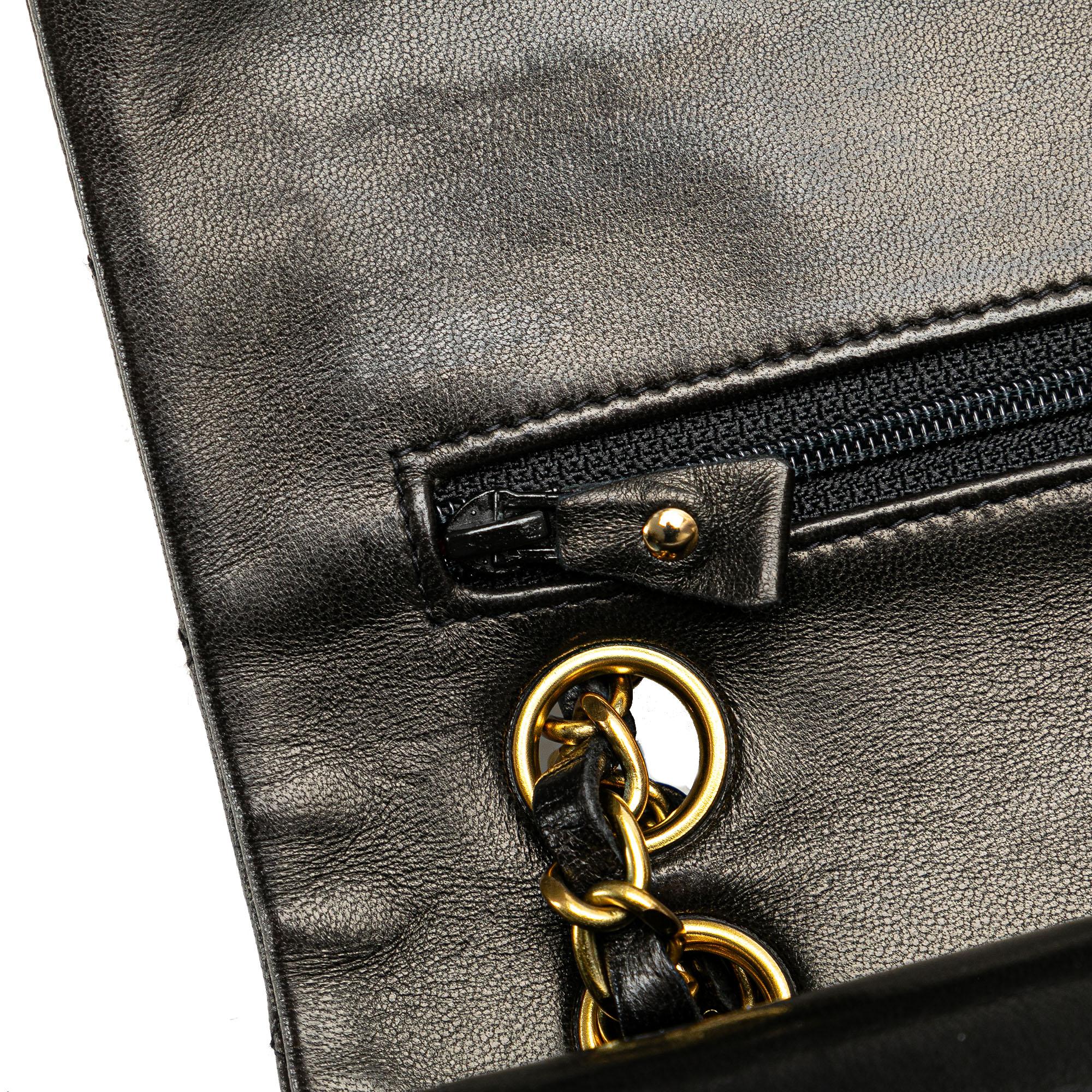 Top Quality Chanel Small Classic Lambskin Double Flap (SHG-X9pWVZ)