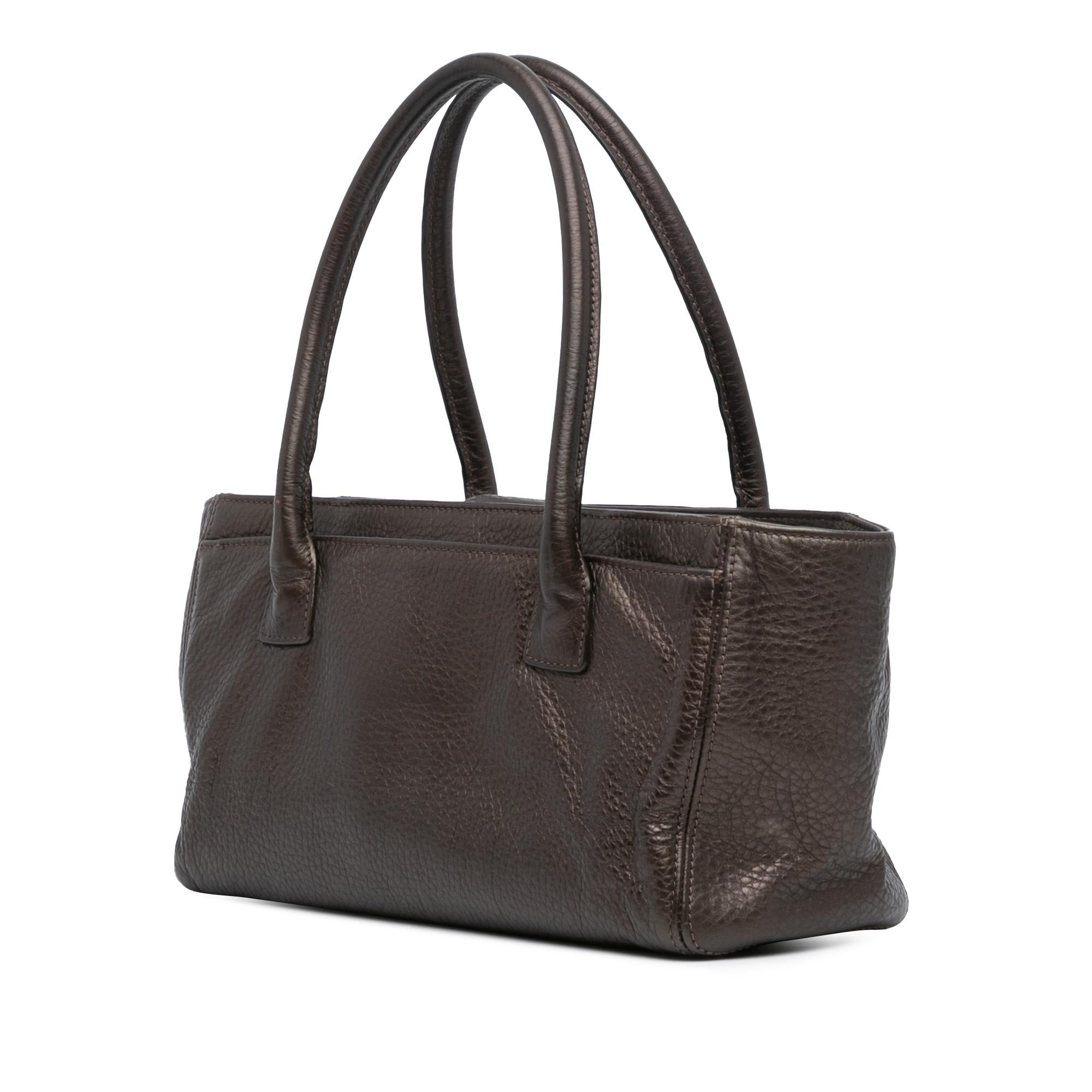 Top Quality Chanel Small Metallic Calfskin Executive Cerf Tote (SHG-DqfQFt)