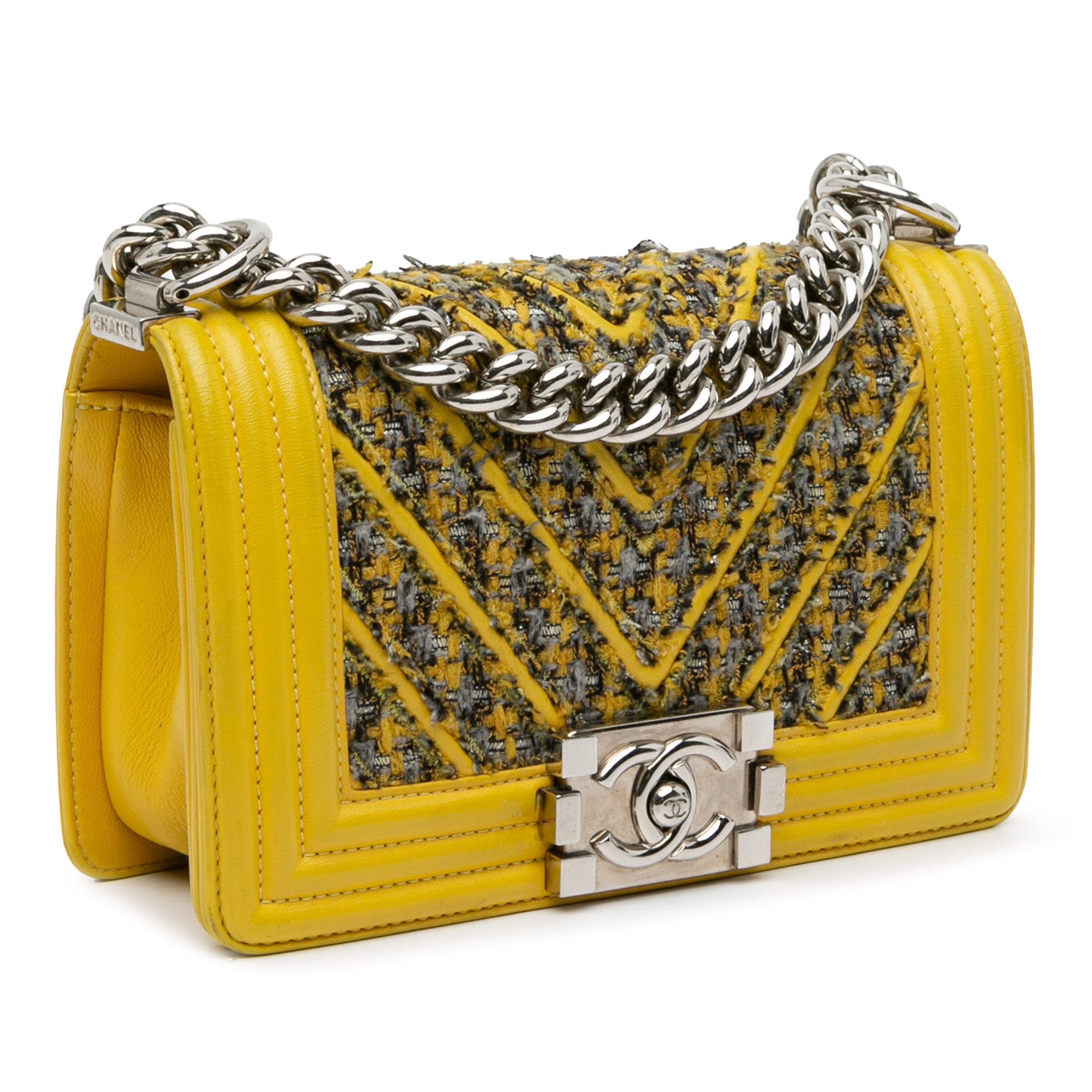 Top Quality Chanel Small Tweed and Lambskin Chevron Boy Flap (SHG-6vNjyY)