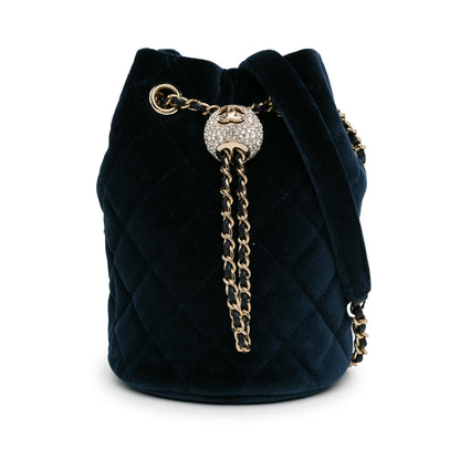 Top Quality Chanel Velvet Crystal Pearl Crush Bucket Bag (SHG-ZkZa1i)