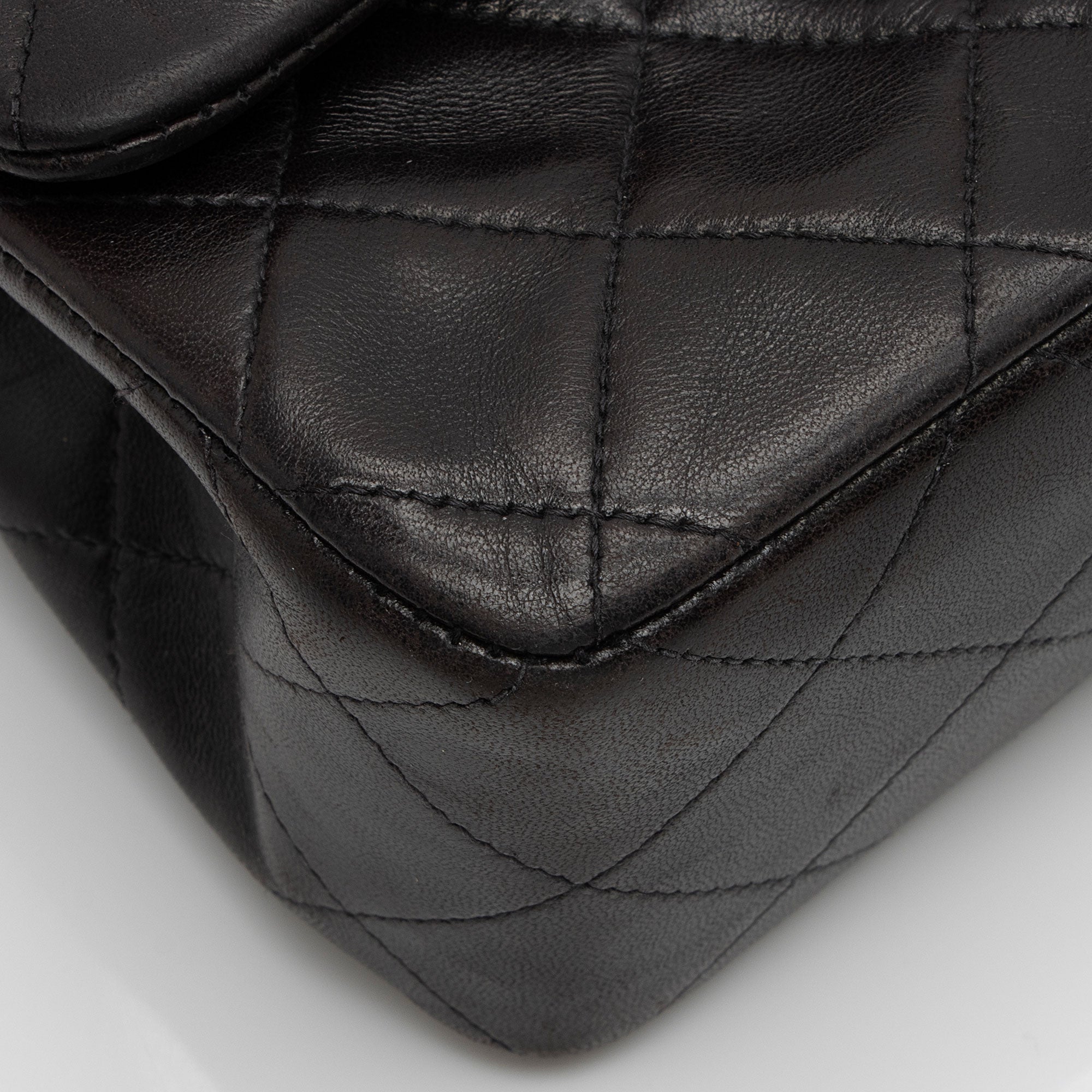 Top Quality Chanel Vintage Lambskin Classic Small Double Flap Bag (SHF-wNnnBD)