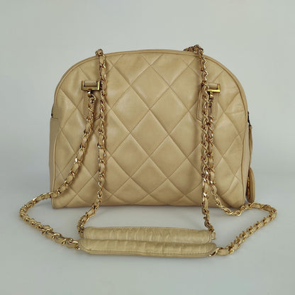 Top Quality Chanel Top Quality Chanel Top Quality Chanel shoulder bag in beige matelasse leather from the 80s