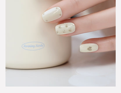 Elegant White Press-On Nails – Bright and Long-Lasting