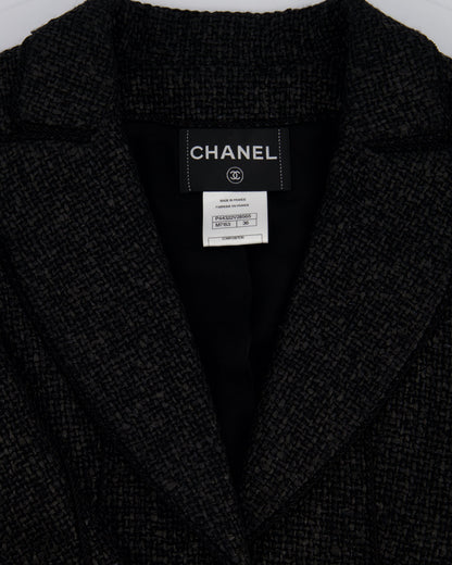 Top Quality Chanel Black Coated Tweed Curved Hem Jacket with Silver CC Button Detail FR 36 (UK 8)