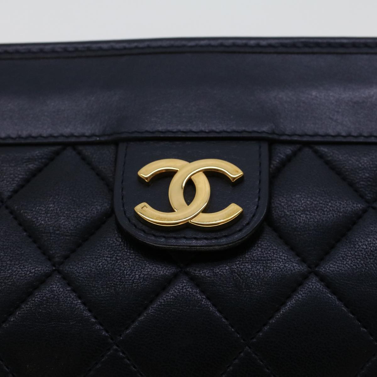 Top Quality Chanel Clutch Bag Lamb Skin Black CC Auth am4611