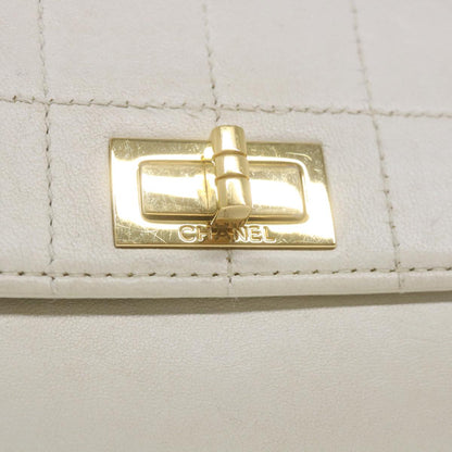 Top Quality Chanel Choco Bar line Chain Shoulder Bag Leather White CC Auth bs10047