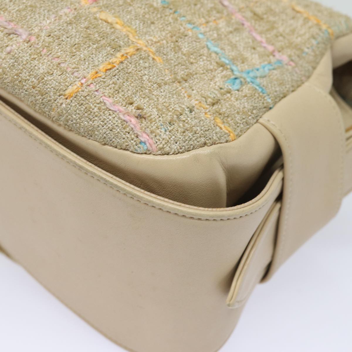 Top Quality Chanel Choco Bar Turn Lock Shoulder Bag Wool Multicolor CC Auth bs15780