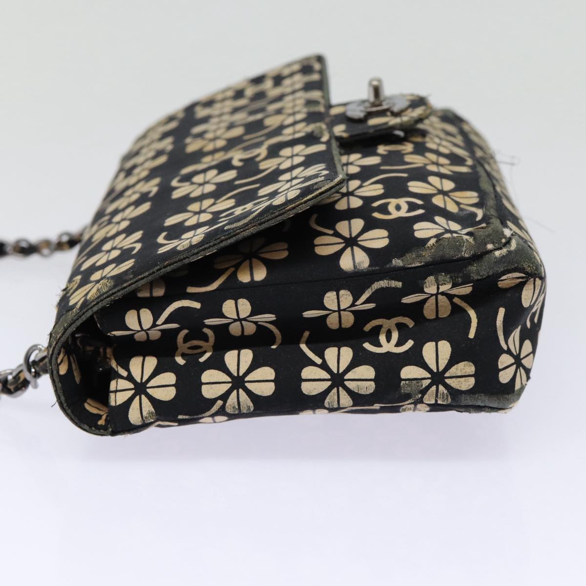 Top Quality Chanel Clover Turn Lock Chain Shoulder Bag Canvas Black Silver CC Auth bs16983