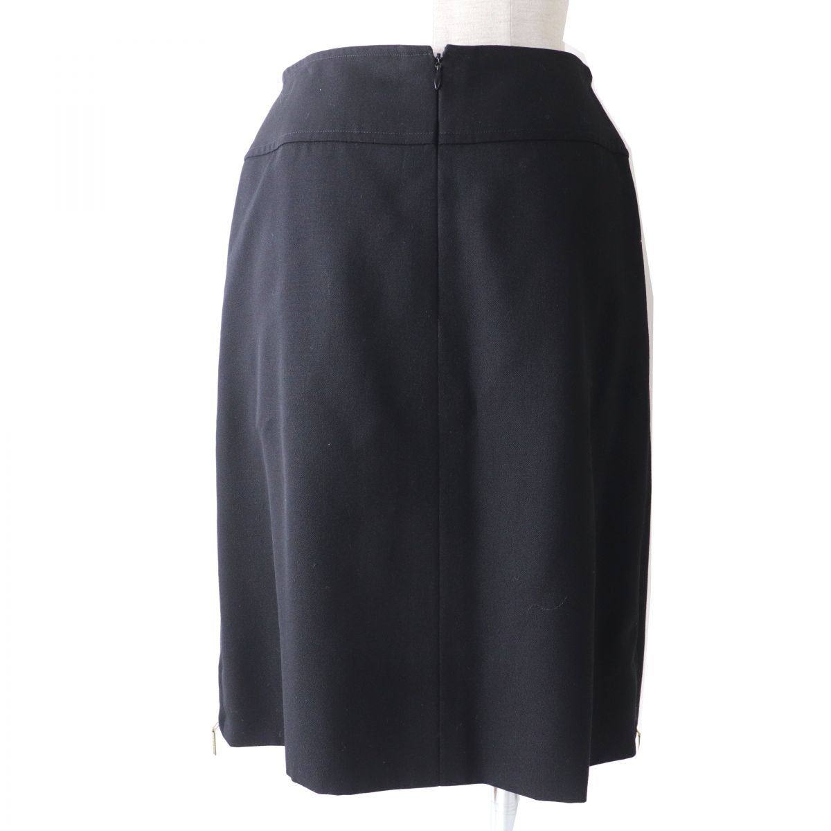 Top Quality Chanel Vintage Wool Skirt Black 38