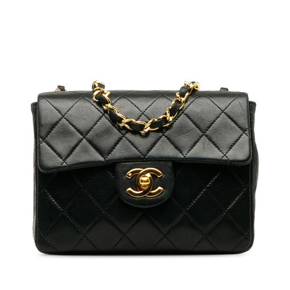 Top Quality Chanel Mini Flap Bag in Lambskin Black Ladies