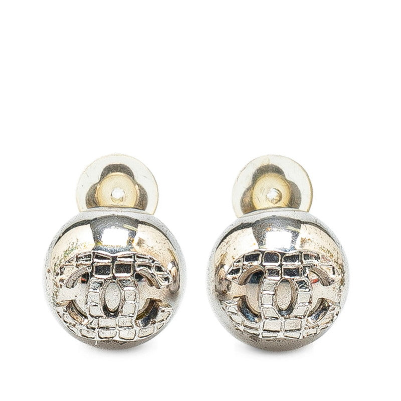 Top Quality Chanel Coco Mark Ball Earrings Silver Metal