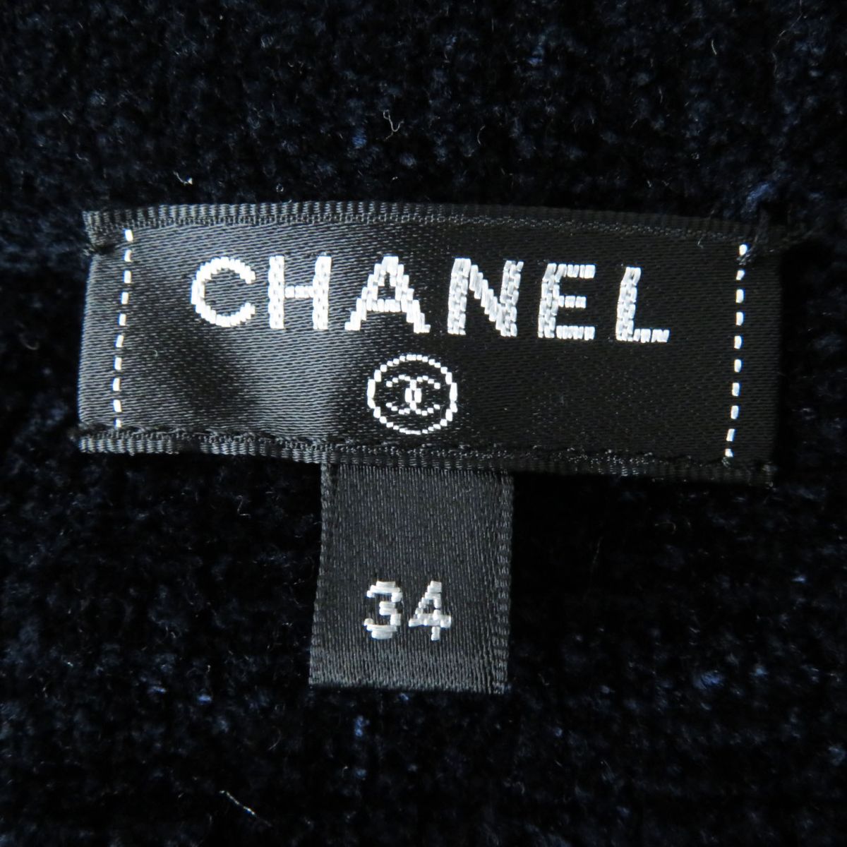 Top Quality Chanel COCO Mark Button Velvet Tweed Pullover
