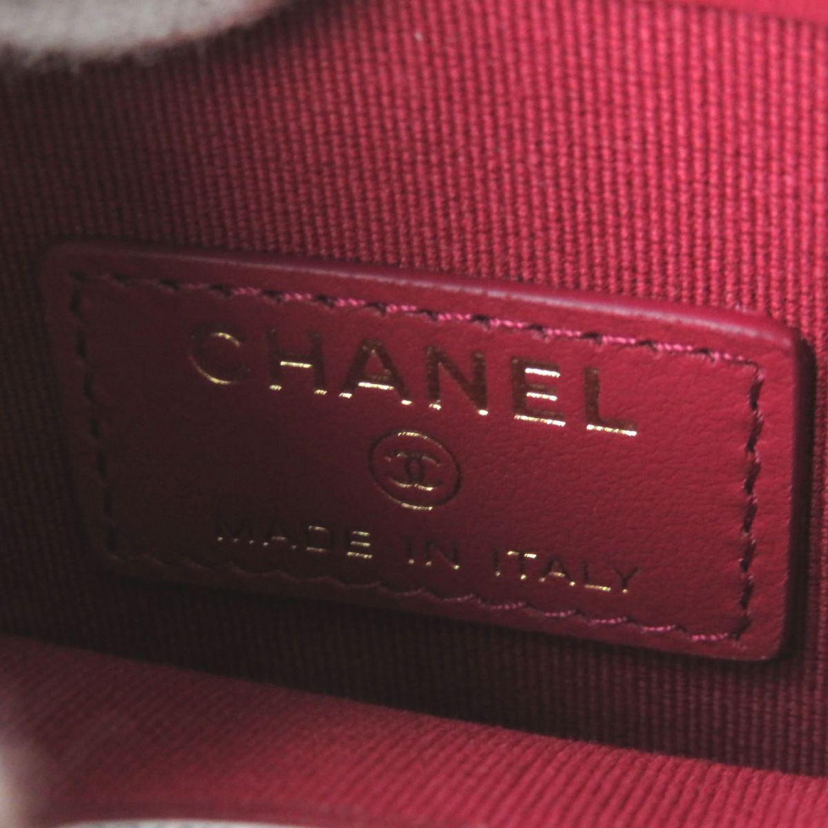 Top Quality Chanel Lambskin Phone Holder Chain Bag
