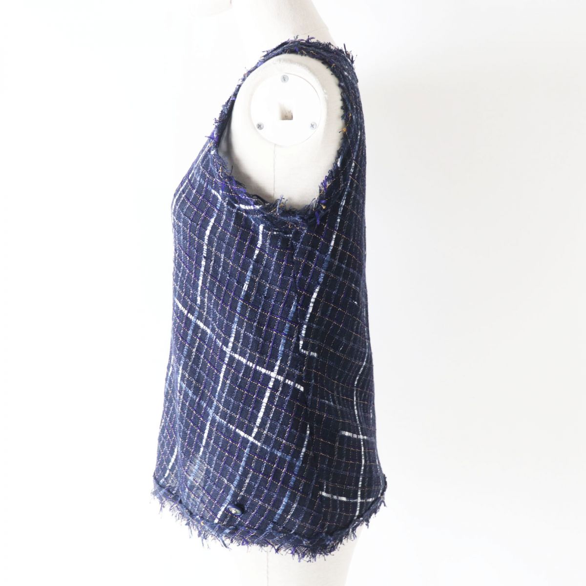 Top Quality Chanel Tweed Sleeveless Cut-off Top Navy 36