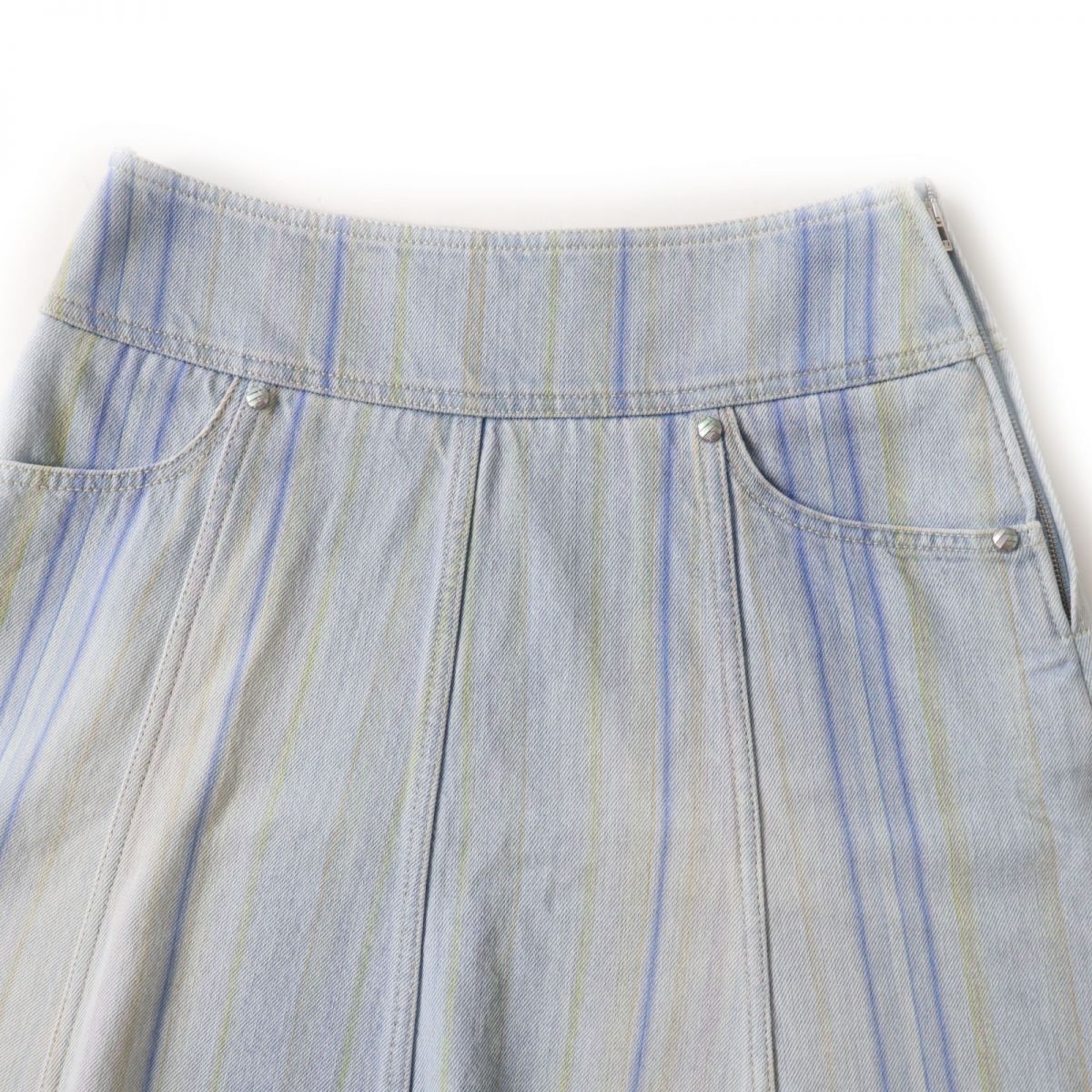 Top Quality Chanel Denim Skirt. A-line. Made in Italy