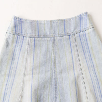 Top Quality Chanel Denim Skirt. A-line. Made in Italy