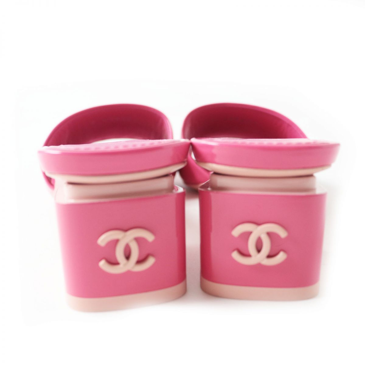 Top Quality Chanel COCO Mark Patent Leather Mules Pink