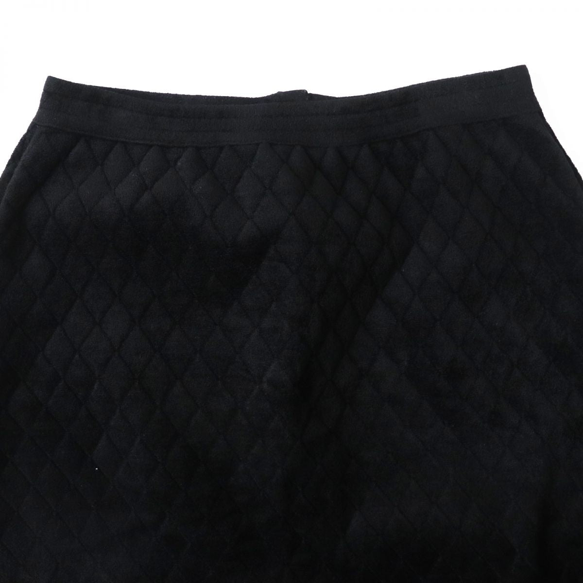 Top Quality Chanel COCO Mark Gold Button Quilted Skirt Black 36
