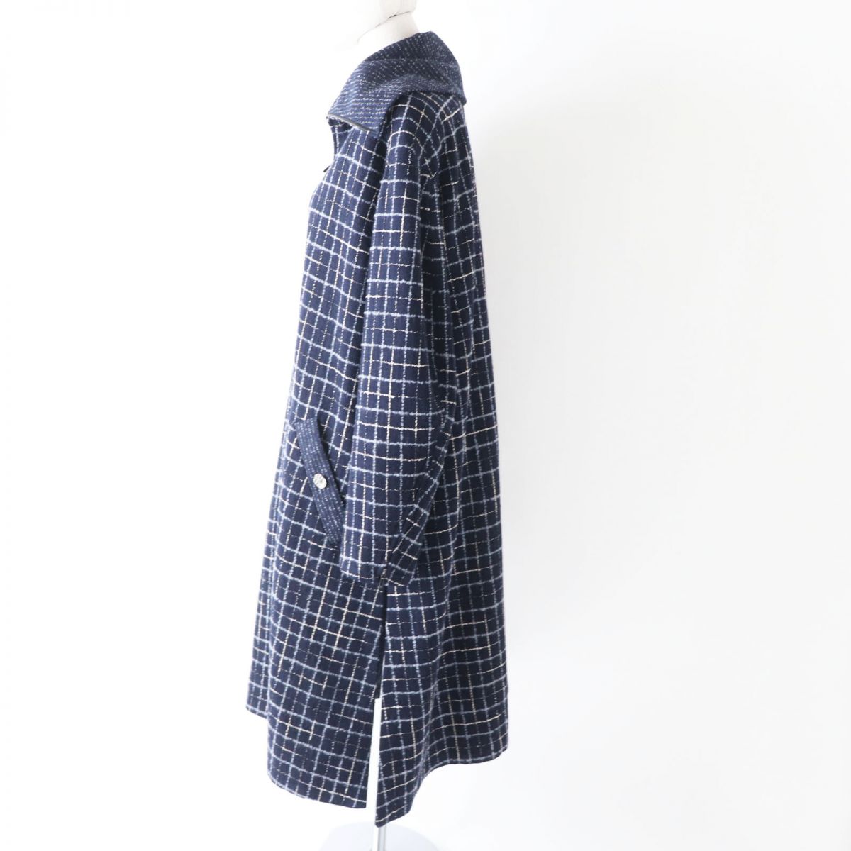 Top Quality Chanel COCO Button Tweed Long Coat Navy