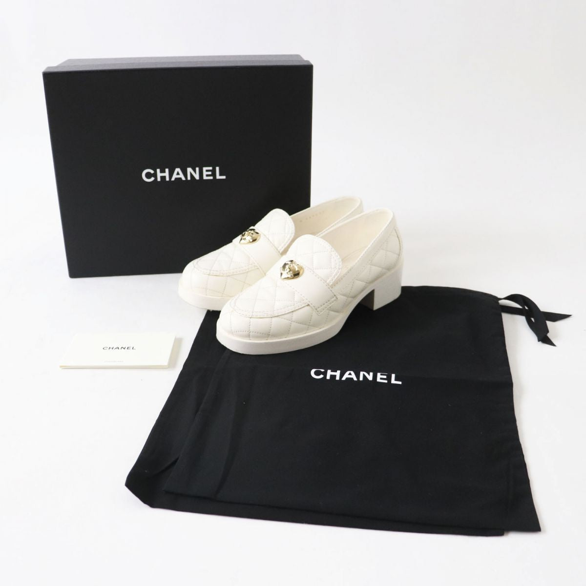 Top Quality Chanel Lambskin Heart Turnlock Loafers White
