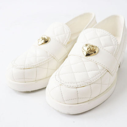 Top Quality Chanel Lambskin Heart Turnlock Loafers White
