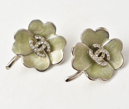 Top Quality Chanel Clover Motif Rhinestone Earrings Clip/Stud