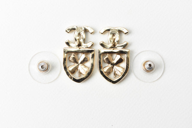 Top Quality Chanel Earrings CC Mark Clover Motif Rhinestone Gold