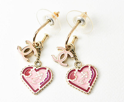 Top Quality Chanel Resin Earrings CC Mark Heart Motif Pink/Gold