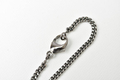 Top Quality Chanel Necklace/Pendant with Eiffel Tower and Pearl Motif