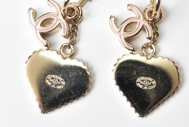 Top Quality Chanel Swing Earrings CC Mark Heart Motif Pink Gold