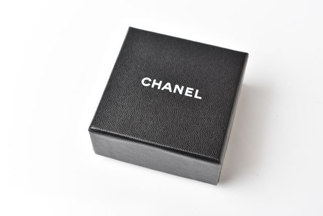 Top Quality Chanel Camellia Motif Rhinestone Earrings. Chrome Silver
