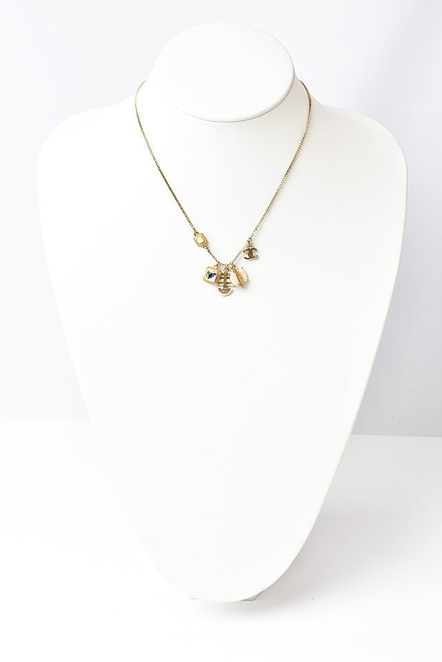 Top Quality Chanel Necklace Pendant Chain Marine Motif CC Gold