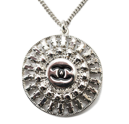 Top Quality Chanel Metal Necklace Pendant Chain Circle Motif CC Silver