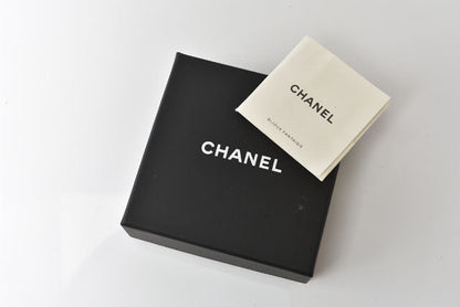 Top Quality Chanel Metal Necklace Pendant Chain Circle Motif CC Silver
